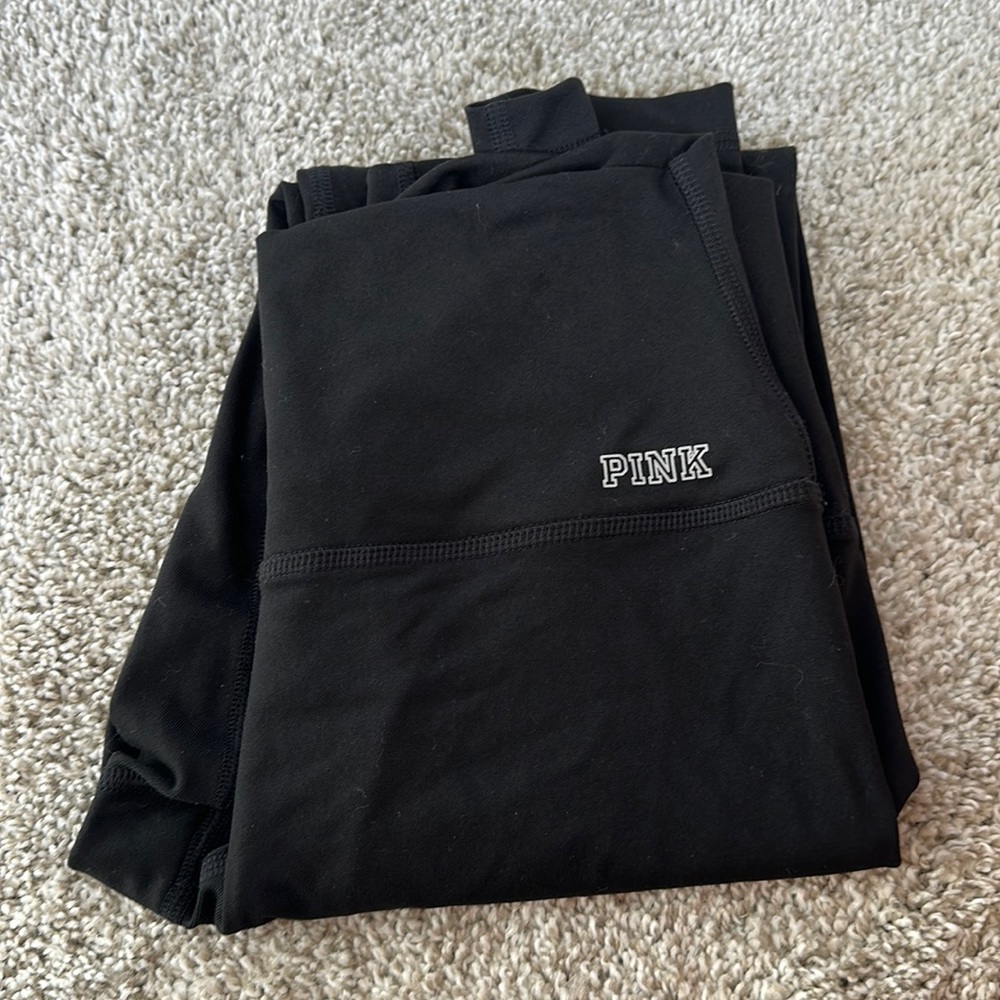 Victoria’s Secret Pink leggings